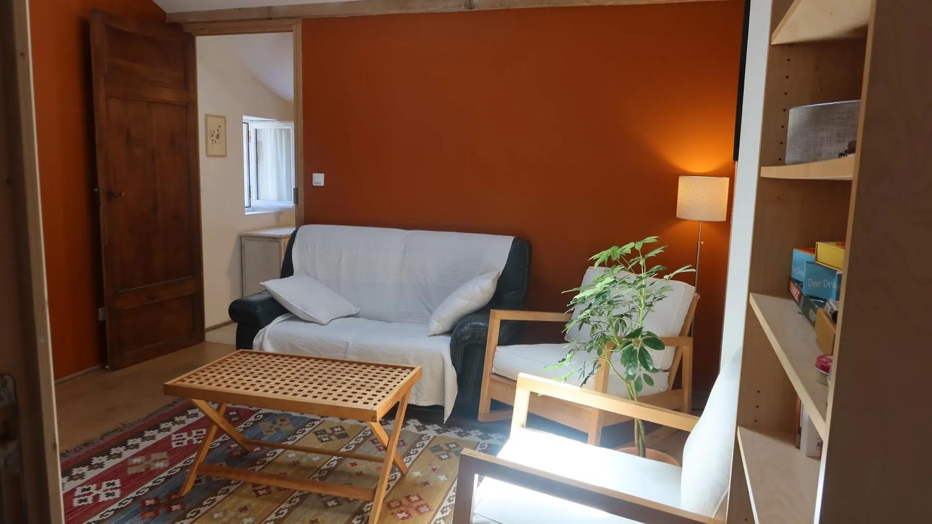Guest house Lilarize - Gite En Plein Coeur De Village Du Mas D'Azil Le Mas-d'Azil